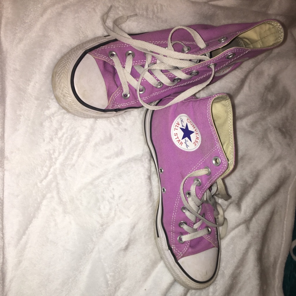 purple converse